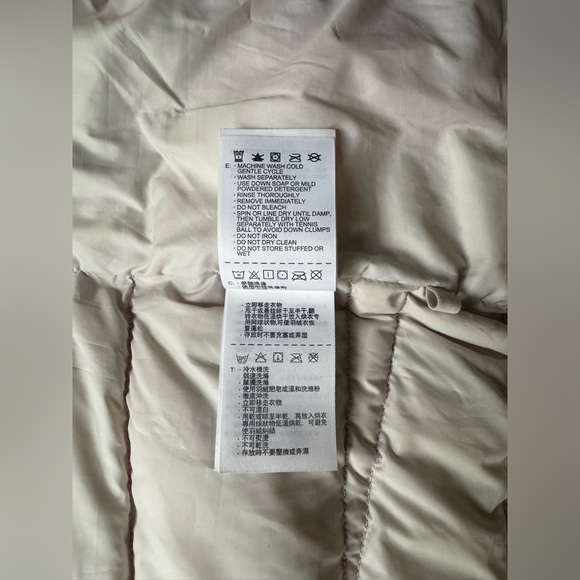 Women’s Nike Down Puffer Vest - Picture 12 of 16